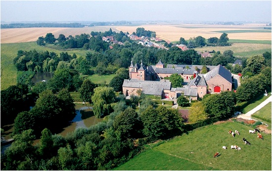 Chateau de Petit-Leez Grand-Leez (Gembloux)